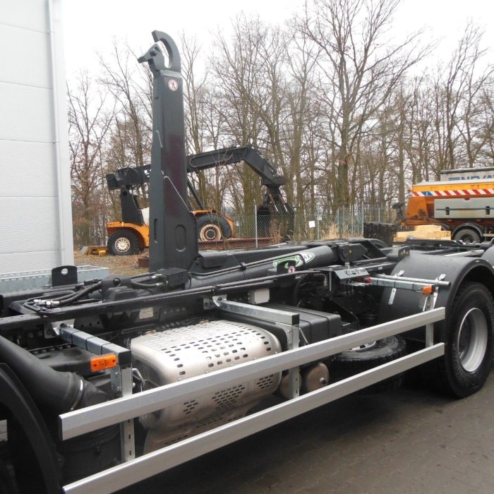 IVECO X-WYA,280X46,TNH 20,SKLADEM