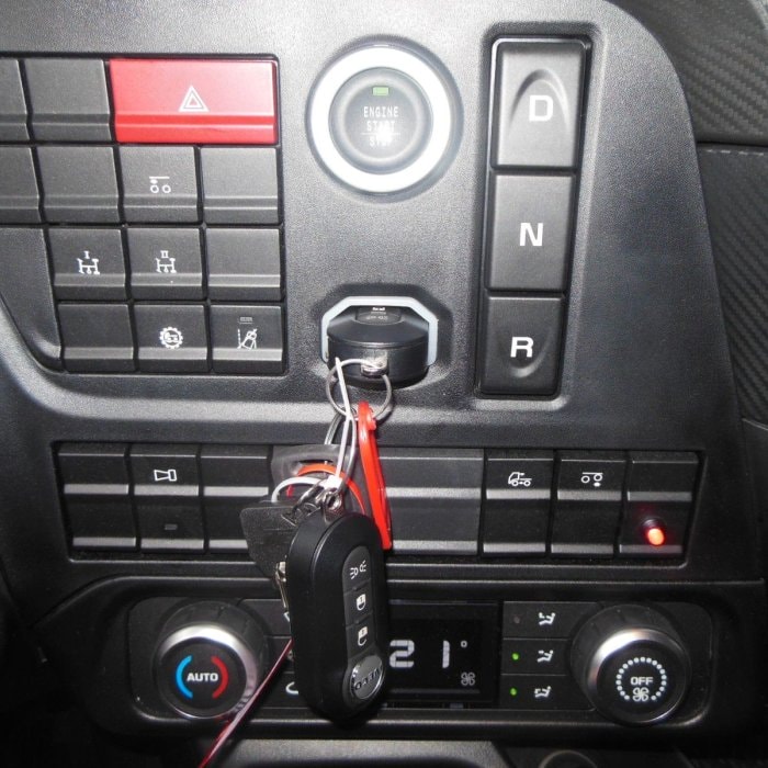 IVECO X-WYA,280X46,TNH 20,SKLADEM