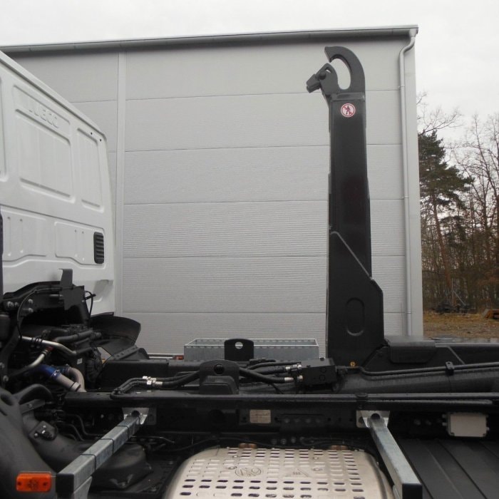 IVECO X-WYA,280X46,TNH 20,SKLADEM