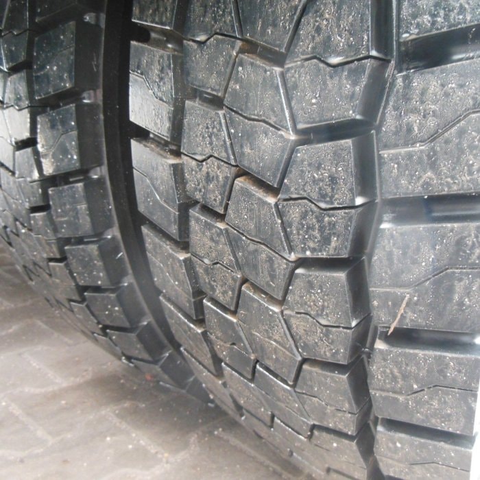 IVECO X-WYA,280X46,TNH 20,SKLADEM