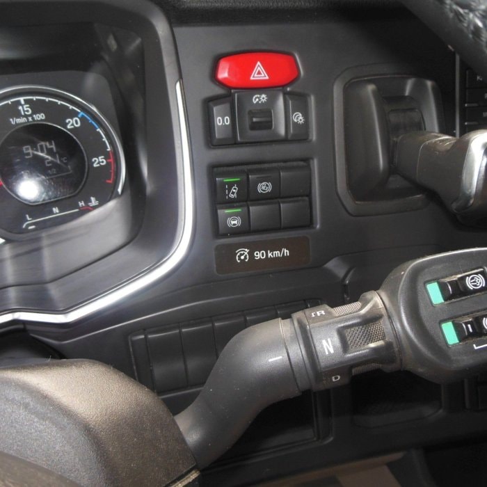 SCANIA R450 LowDeck,Retarder,Závada motoru-strácí se voda