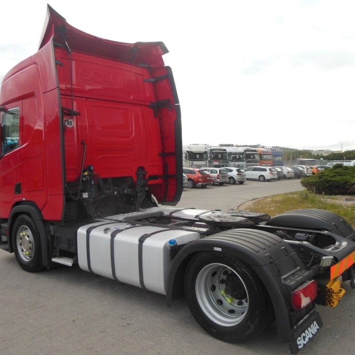 SCANIA R450 LowDeck,Retarder,Závada motoru-strácí se voda