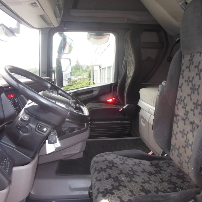 SCANIA R450 LowDeck,Retarder,Závada motoru-strácí se voda