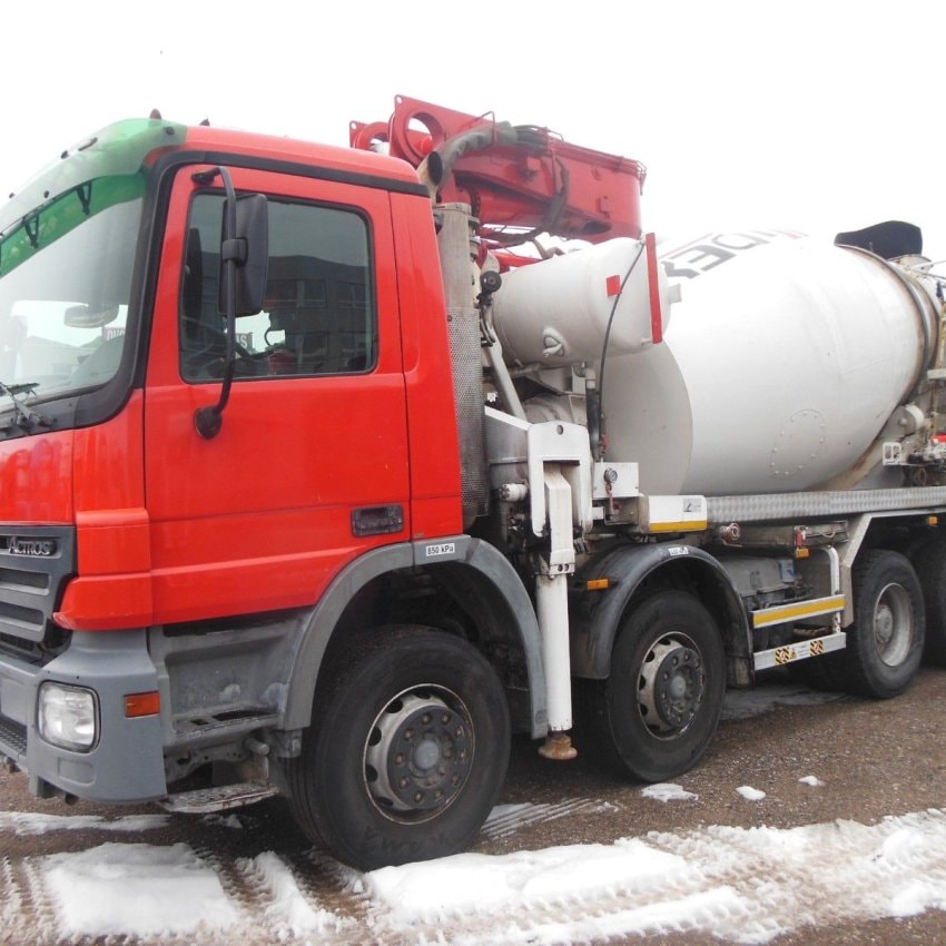 MERCEDES-BENZ Actros 3241 + Liebherr 7m3 + Putzmeister 24 m