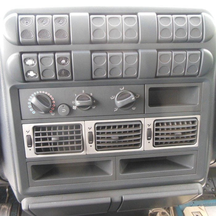 IVECO EUROCARGO ML 100E18, ADR, NÁDRŽ 7000 L, 1 KOMORA