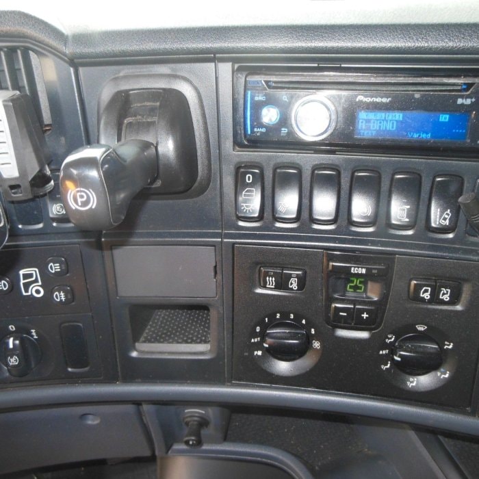 SCANIA R450, Retarder, BEZ EGR, Komplet vzduch, 8 KUSŮ!!!