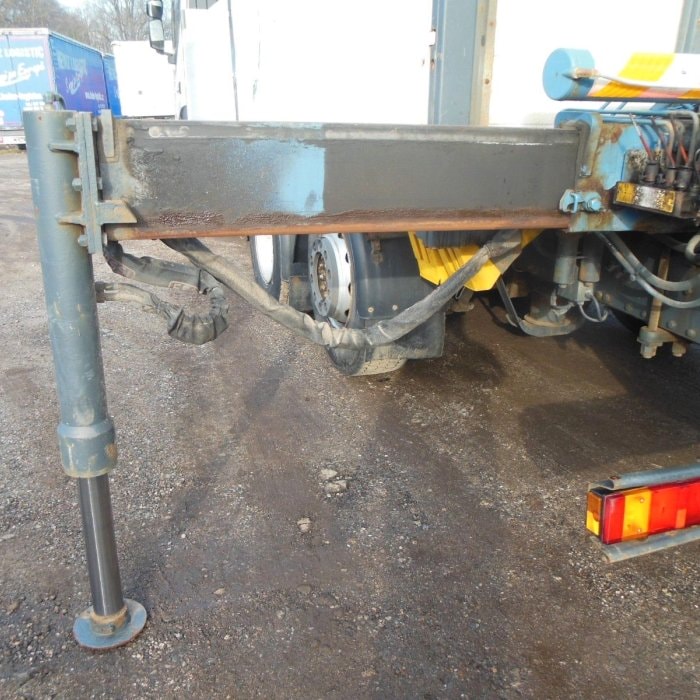 IVECO Stralis AS 260S45, Manual, Fassi F185