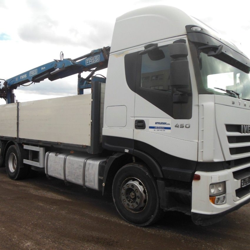 IVECO Stralis AS 260S45, Manual, Fassi F185