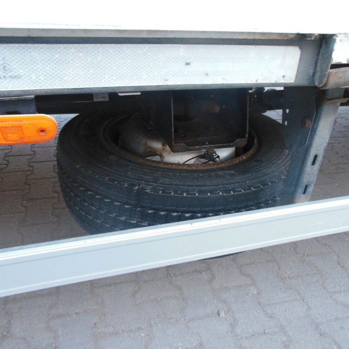 IVECO EuroCargo 120E25, valník 9,1 m