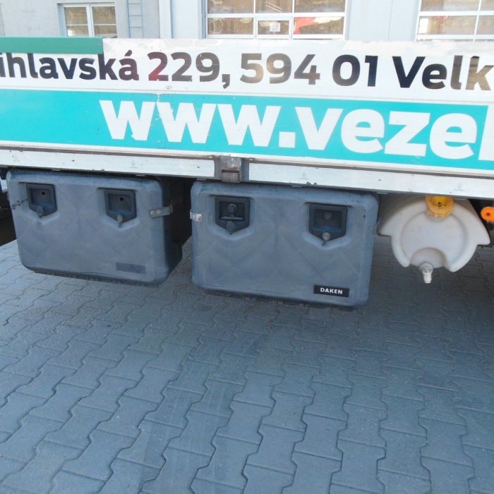 IVECO EuroCargo 120E25, valník 9,1 m