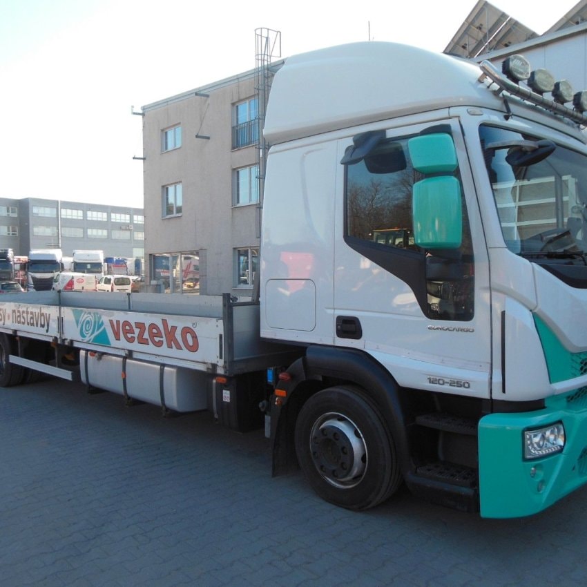 IVECO EuroCargo 120E25, valník 9,1 m
