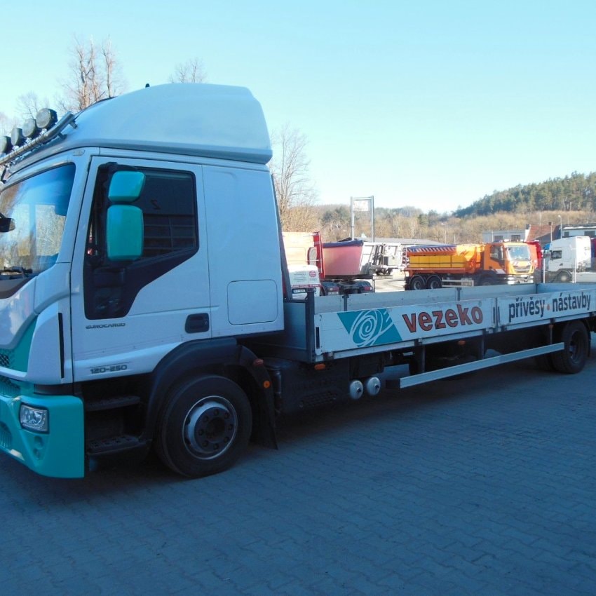 IVECO EuroCargo 120E25, valník 9,1 m
