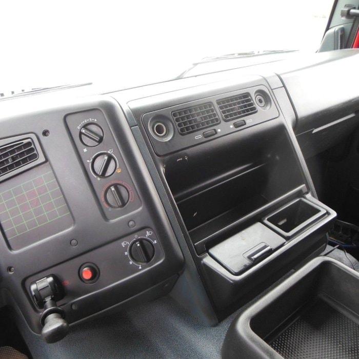 DAF CF 65.240, JEŘÁB EFFER 110/2S, MANUÁL, LISTOVÉ ODPRUŽENÍ, 1. MAJITEL