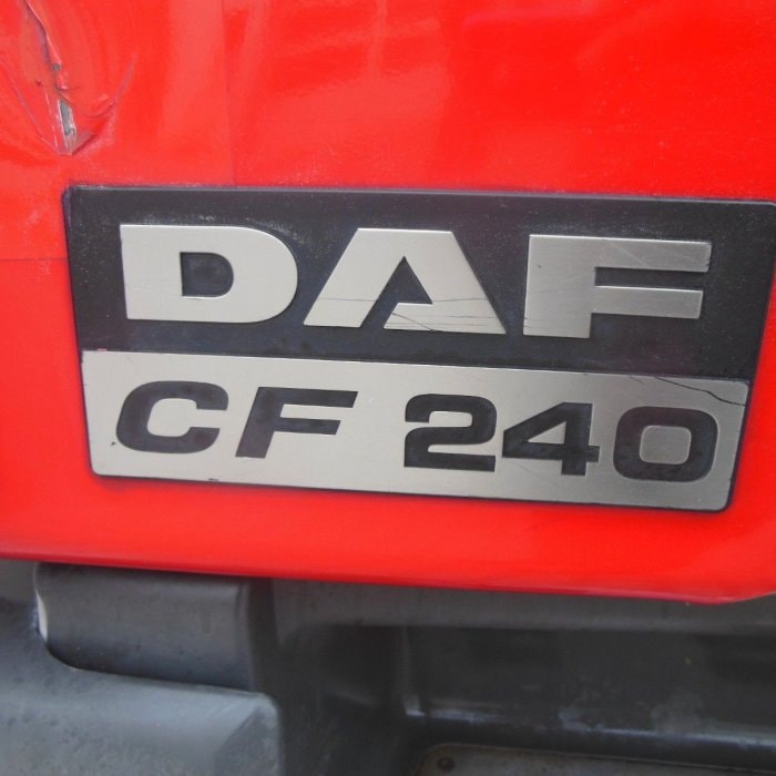 DAF CF 65.240, JEŘÁB EFFER 110/2S, MANUÁL, LISTOVÉ ODPRUŽENÍ, 1. MAJITEL