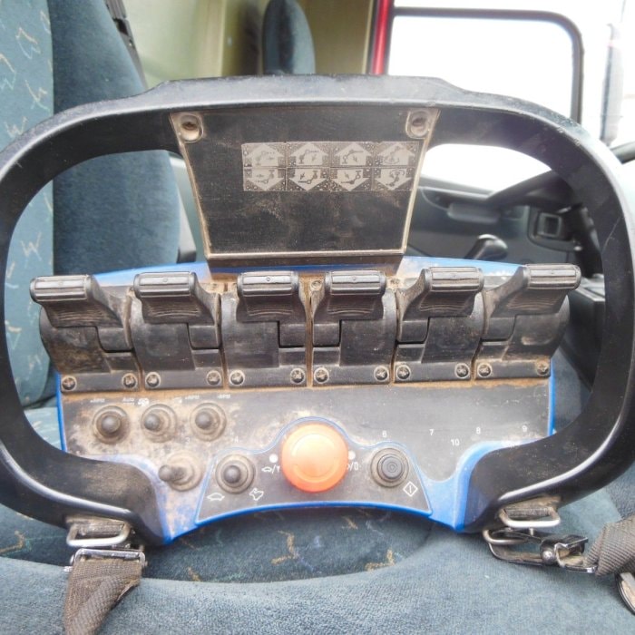 DAF CF 65.240, JEŘÁB EFFER 110/2S, MANUÁL, LISTOVÉ ODPRUŽENÍ, 1. MAJITEL