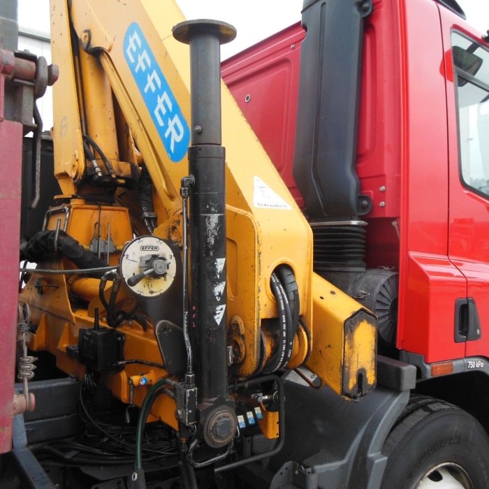 DAF CF 65.240, JEŘÁB EFFER 110/2S, MANUÁL, LISTOVÉ ODPRUŽENÍ, 1. MAJITEL