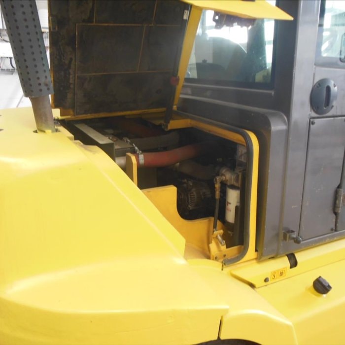 Hyundai 70D-7A