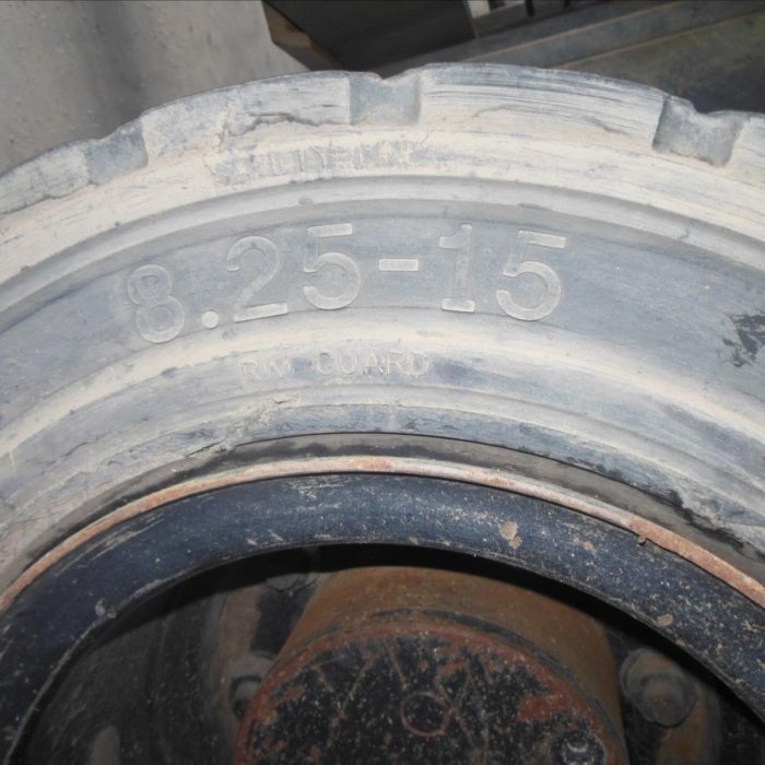 Hyundai 70D-7A