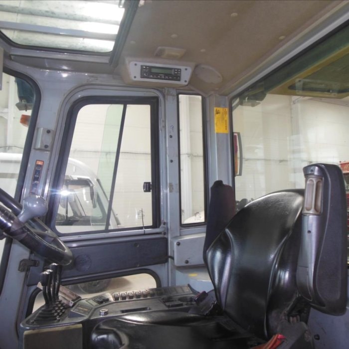 Hyundai 70D-7A