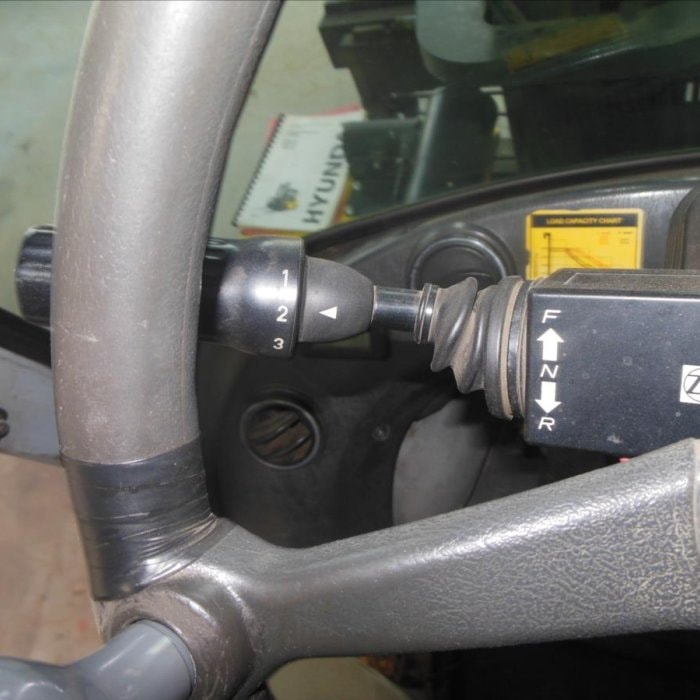 Hyundai 70D-7A
