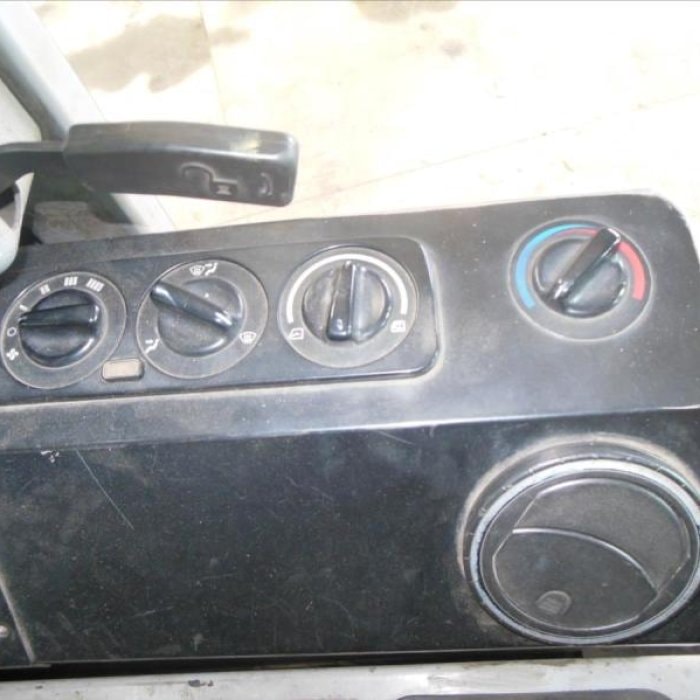 Hyundai 70D-7A