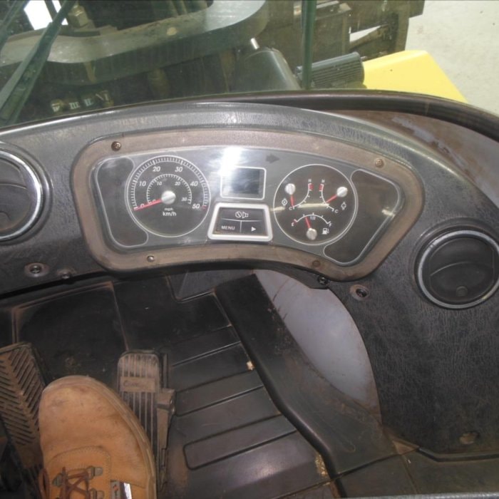 Hyundai 70D-7A