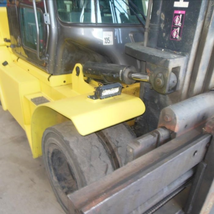 Hyundai 70D-7A